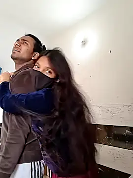 Snapshot of riya190 chatting on 12.21.25 riya190 online show from 12.21.25