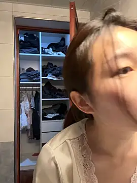 Sweet-Angel999 online show from 05.24.26