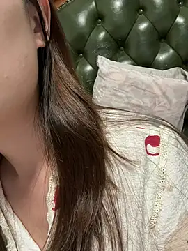 Sweet-Angel999 online show from 06.25.26