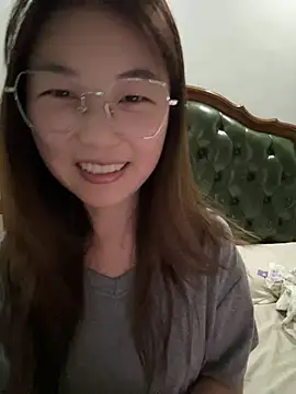 Sweet-Angel999 online show from 07.26.26