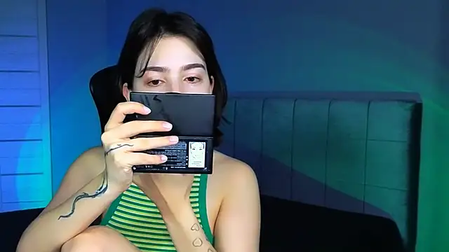 Stacy Gonzales  online show from 12.16.25