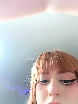 Lin-cute online show from 01.05.25