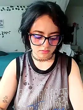 Lin-cute online show from 02.07.25