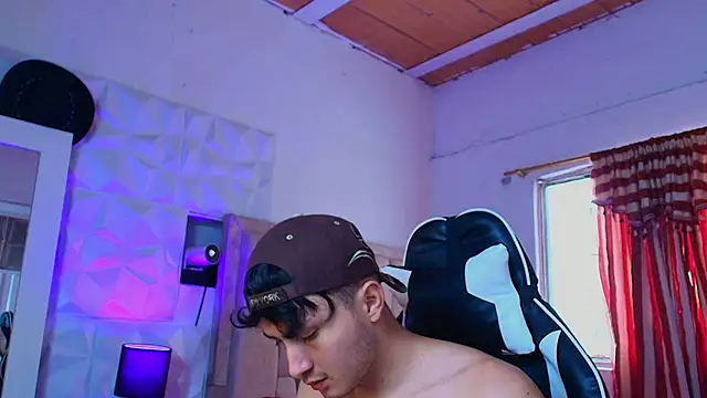 santyago taylor online show from 12.21.24