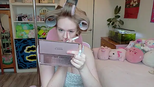 Daisy Dollxo online show from 05.13.26