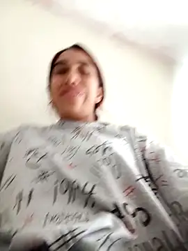 ifeelverywet andhot online show from 01.29.25