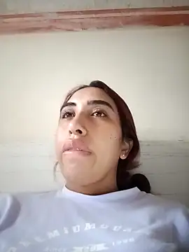 ifeelverywet andhot online show from 01.31.25