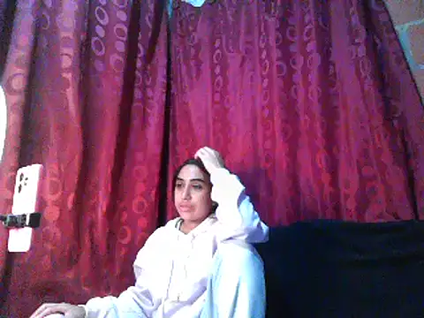 ifeelverywet andhot online show from 02.11.25