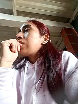 ifeelverywet andhot online show from 02.28.25