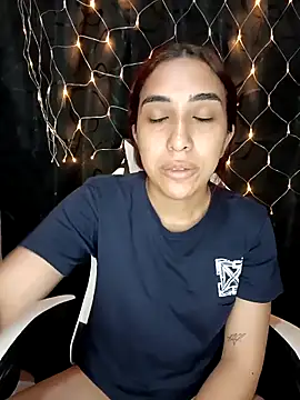 ifeelverywet andhot online show from 09.18.25