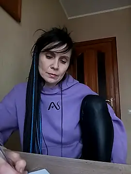 Francenia lolis online show from 11.29.25