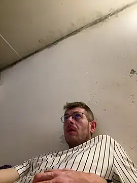 adrian90bi11 online show from 03.26.26