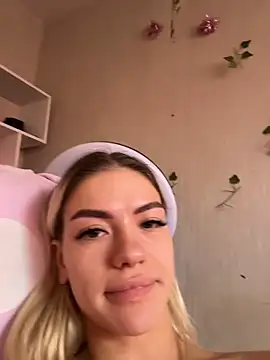 -Sexy Barbie- online show from 11.12.25