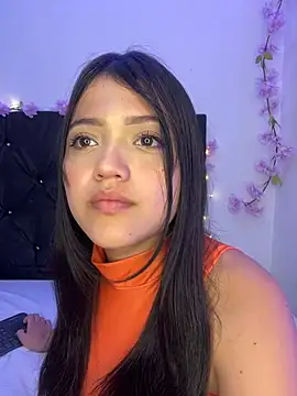 alisson carolina73 online show from 01.18.25