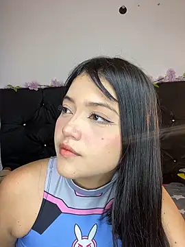 alisson carolina73 online show from 03.15.25