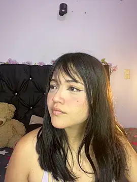 alisson carolina73 online show from 03.19.25