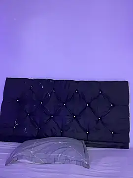 Snapshot of alisson_carolina73 chatting on 03.21.26 alisson carolina73 online show from 03.21.26