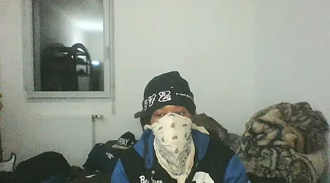 Snapshot of POPAYE972 chatting on 02.04.25 POPAYE972 online show from 02.04.25