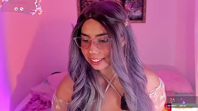 Snapshot of kiki_cavilll chatting on 02.20.26 kiki cavilll online show from 02.20.26