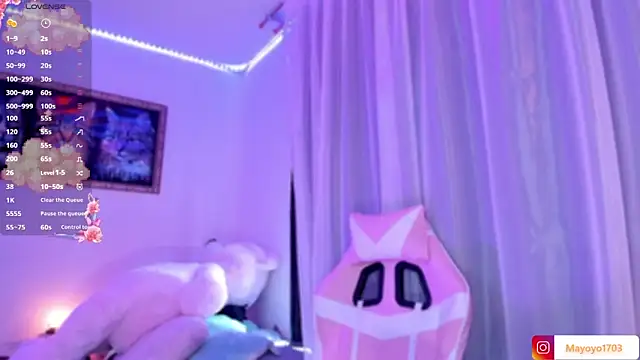 kiki cavilll online show from 06.03.26