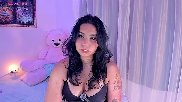 kiki cavilll online show from 06.18.26