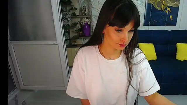 Snapshot of GoldenLadyyy chatting on 03.08.25 GoldenLadyyy online show from 03.08.25