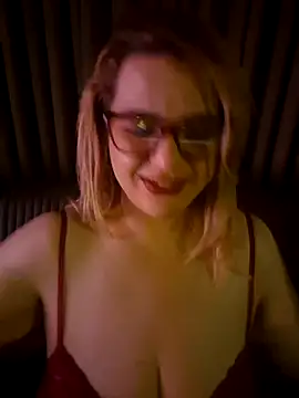 cansuozell online show from 05.14.26