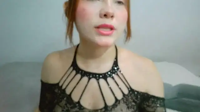 Snapshot of gabyevans29 chatting on 09.15.25 gabyevans29 online show from 09.15.25