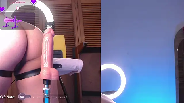 Snapshot of zoe_backer chatting on 03.19.25 zoe backer online show from 03.19.25