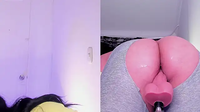 Snapshot of zoe_backer chatting on 11.18.25 zoe backer online show from 11.18.25