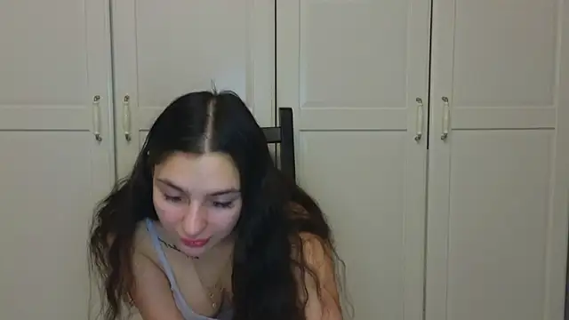 Snapshot of Niki_anlove chatting on 11.24.25 Niki anlove online show from 11.24.25