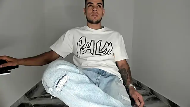 mikee scooth online show from 11.18.25