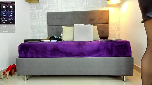 missnatash online show from 03.10.25