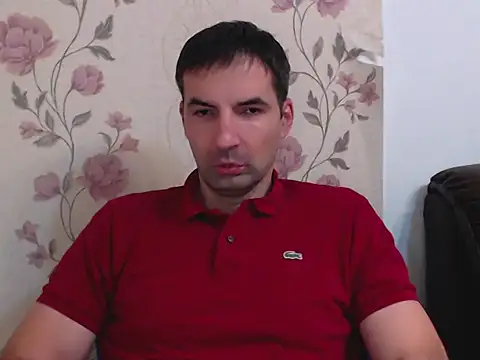 Snapshot of Leo_1617 chatting on 12.21.25 Leo 1617 online show from 12.21.25