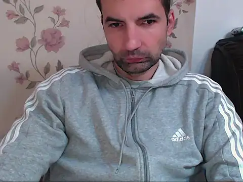 Snapshot of Leo_1617 chatting on 01.09.26 Leo 1617 online show from 01.09.26