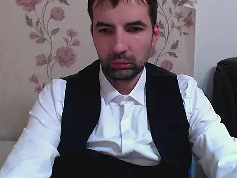 Snapshot of Leo_1617 chatting on 01.12.26 Leo 1617 online show from 01.12.26