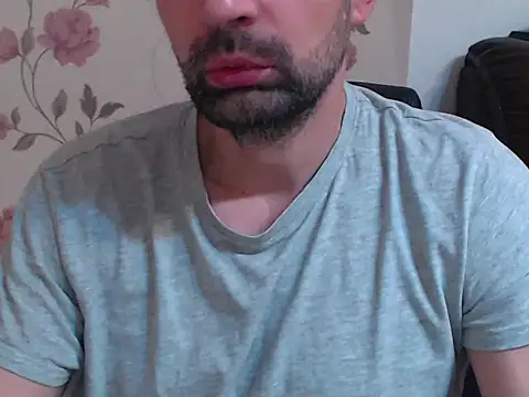 Snapshot of Leo_1617 chatting on 02.15.26 Leo 1617 online show from 02.15.26