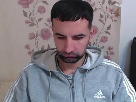 Snapshot of Leo_1617 chatting on 03.04.26 Leo 1617 online show from 03.04.26