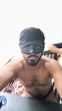 Snapshot of Mr-Ms-Indian-Sex chatting on 01.11.26 Mr-Ms-Indian-Sex online show from 01.11.26