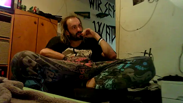 Snapshot of harterdome chatting on 12.03.25 harterdome online show from 12.03.25