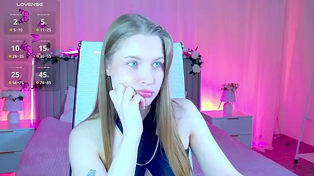 CuteMousee online show from 04.28.26