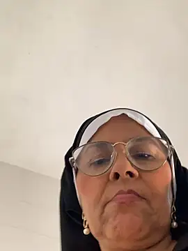 Snapshot of Nadia-melej chatting on 02.05.25 Nadia-melej online show from 02.05.25