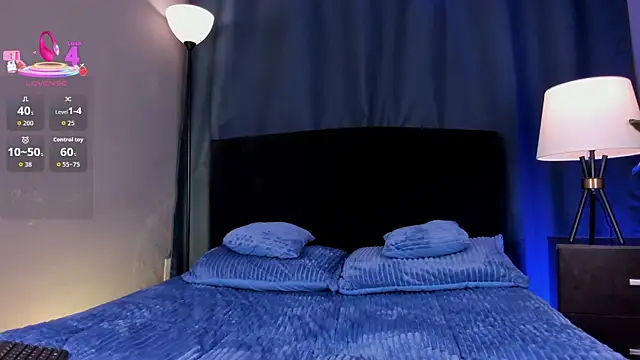 Noah  angel online show from 10.14.25