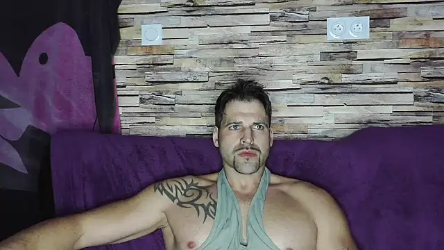 XxBigboybandxX online show from 01.25.25