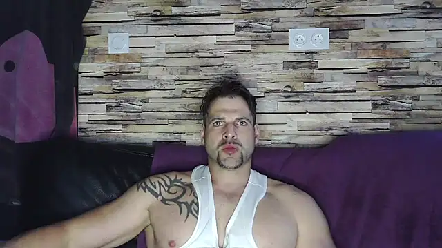 XxBigboybandxX online show from 03.11.25