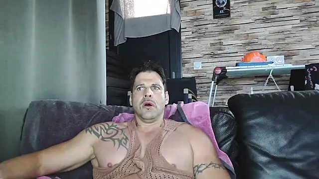 XxBigboybandxX online show from 11.19.25