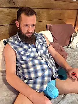 Snapshot of Icebearsticlese chatting on 02.07.26 Icebearsticlese online show from 02.07.26