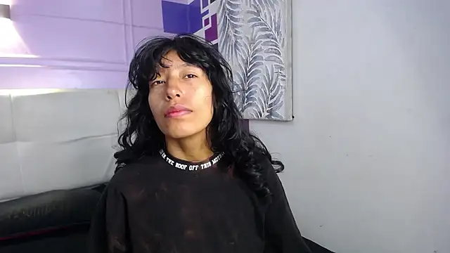 karolinee 66  online show from 01.07.26