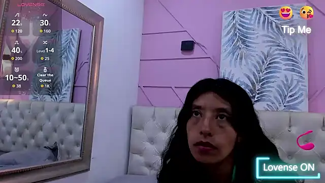 karolinee 66  online show from 05.20.26