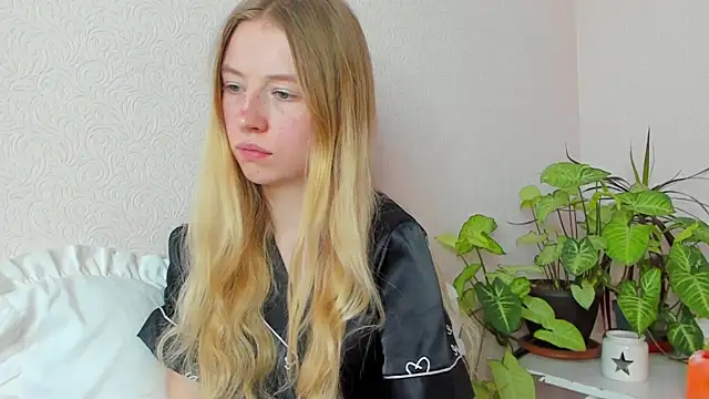 minidivaa  online show from 01.10.25